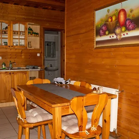 Családbarát Faház Casa vacanze *