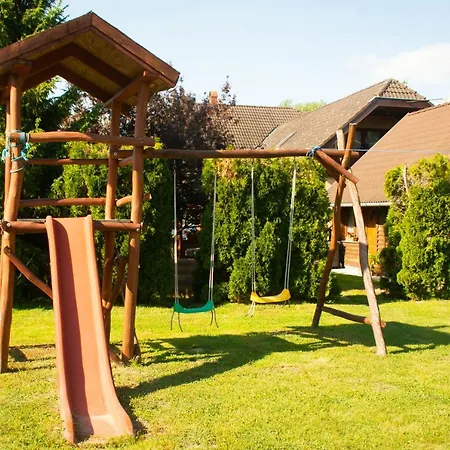 Casa vacanze Családbarát Faház Kehidakustány